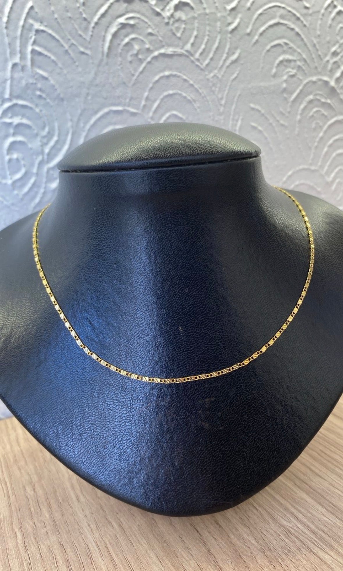 Corrente Piastrine 60cm Banhada a Ouro