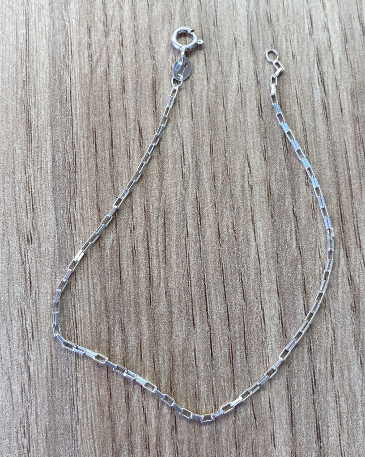 Pulseira Cartier Delicada em Prata 925