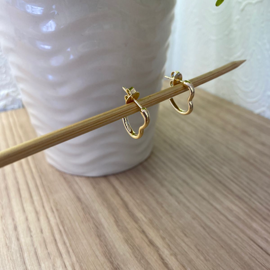 Brinco Argola Coração Médio Banhado a Ouro