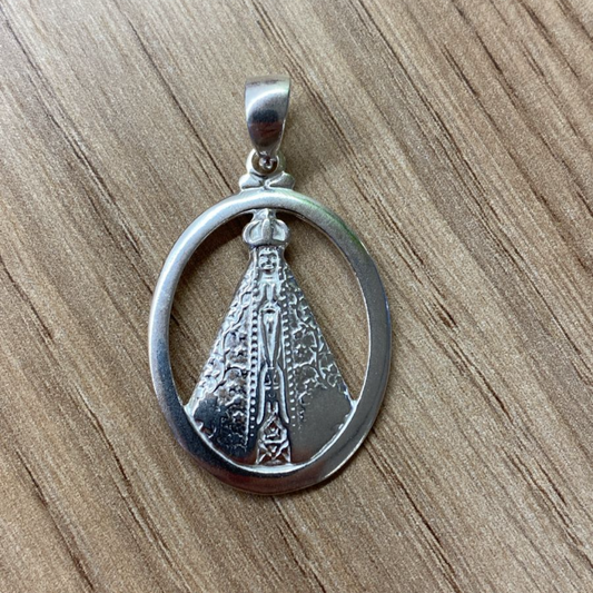 Pingente Nossa Senhora Aparecida Oval em Prata 925