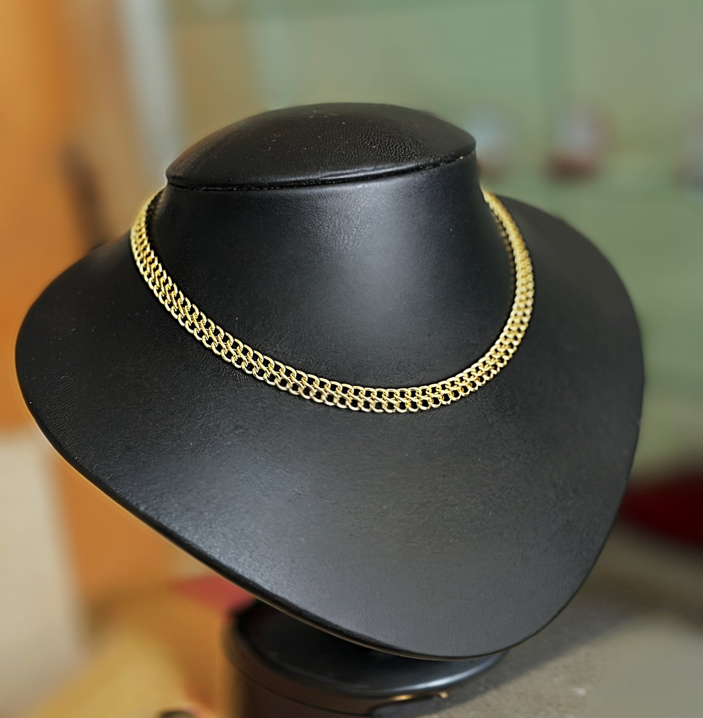 Chocker Trançada 40cm com Extensor Banhada a Ouro