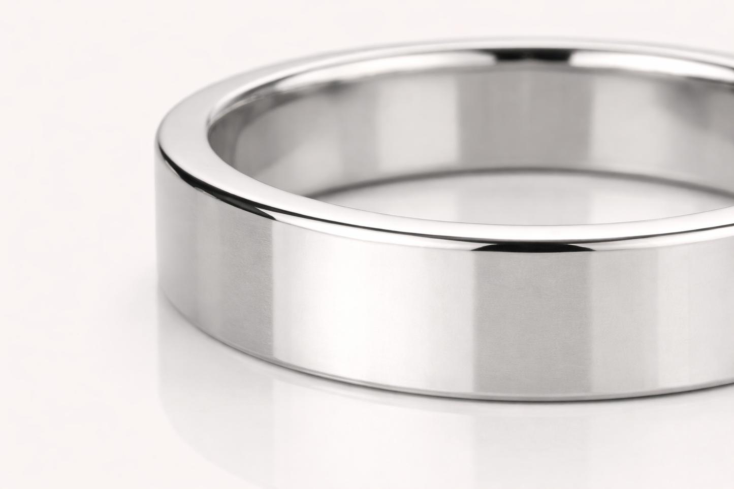 Aliança Reta em Prata 925 – 6mm (Aprox. 6g)